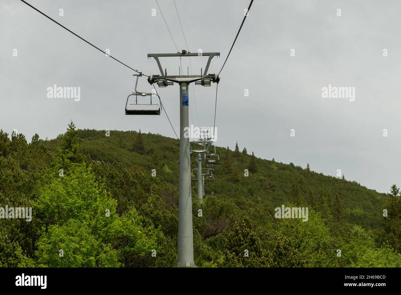Sareis, Liechtenstein, 20 juin 2021 le télésiège mène au sommet du mont Sareis Banque D'Images