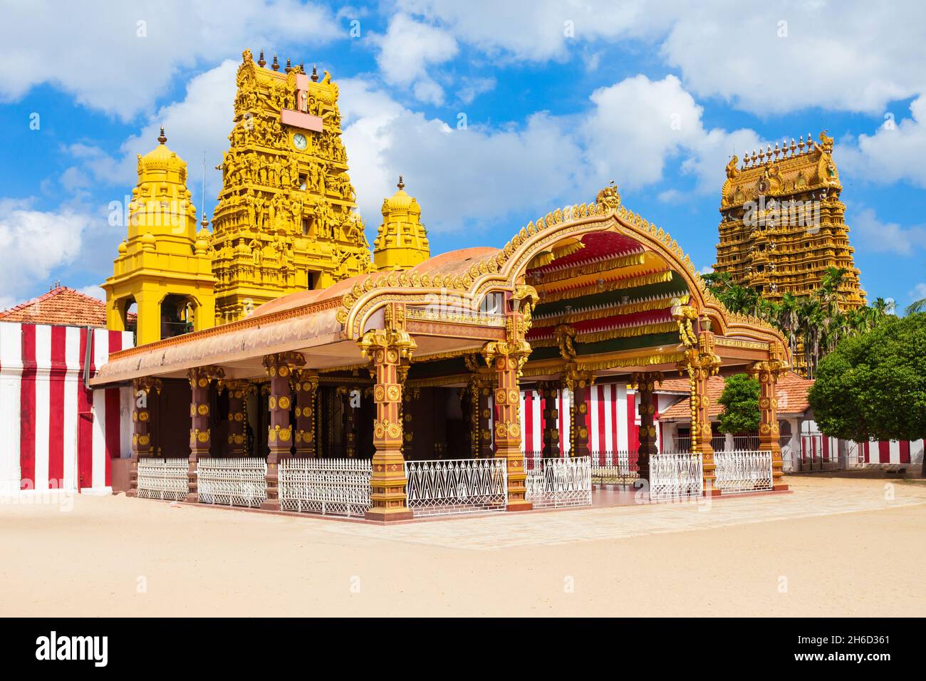 Nallur Kandaswamy Kovil est l'un des plus importants temples hindous dans le district de Jaffna de la Province du Nord, au Sri Lanka. Banque D'Images