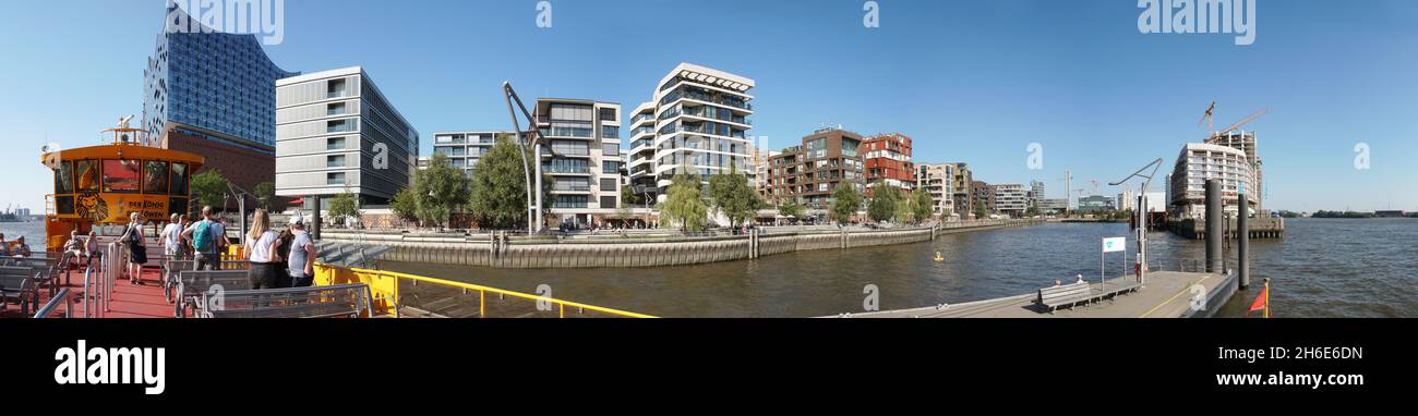 Hambourg Hafencity im Sommer am vom Schiff Banque D'Images