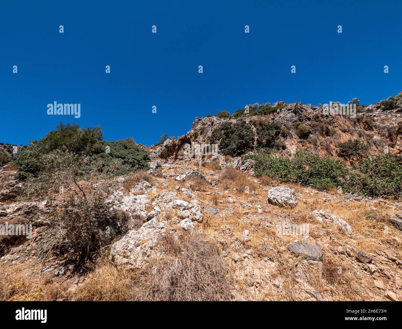 Montagnes et grotte de Crète Banque D'Images