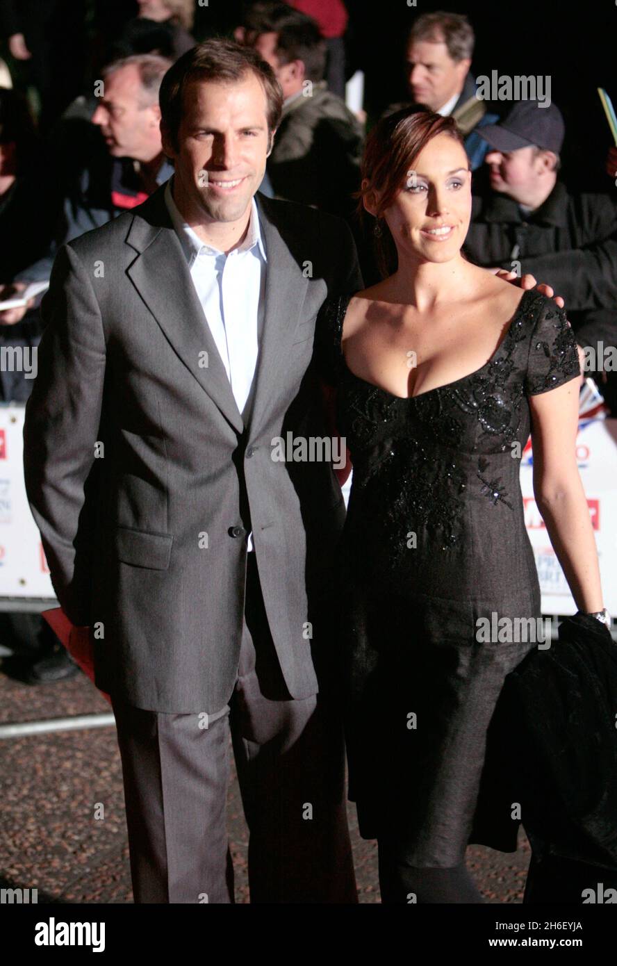 Greg Rusedski et sa femme Lucy arrivent au Daily Mirror Pride of Britain Awards 2006, ITV Studios, South Bank, Londres, le 6 novembre,2006. Banque D'Images