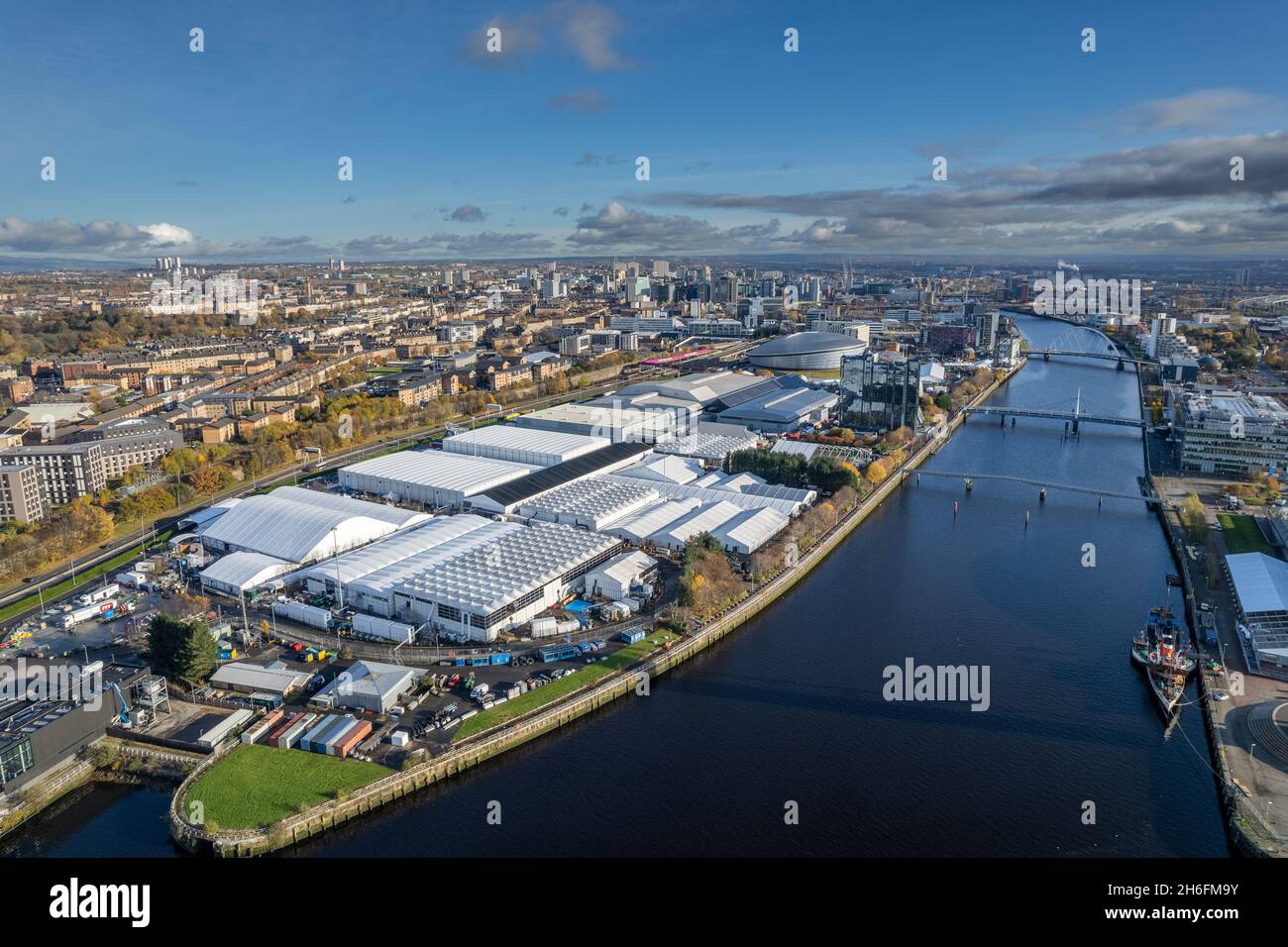 Vue aérienne du site du Sommet climatique de la COP26 à Glasgow, sur le campus de la SEC Banque D'Images