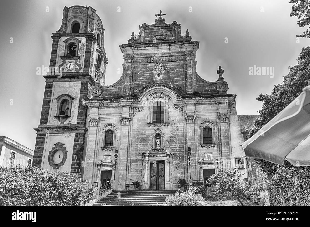 Cathédrale catholique romaine de Saint Bartholomée, au coeur de la citadelle de Lipari, îles éoliennes, Italie Banque D'Images