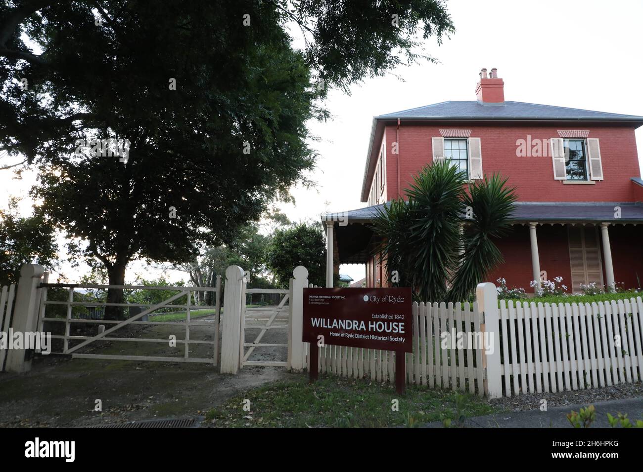 Willandra House, une ancienne station-service et une propriété classée au patrimoine et maintenant une installation communautaire située au 782 Victoria Road, Ryde Banque D'Images