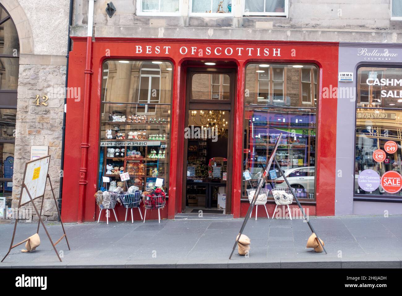 Boutique de cadeaux Best of Scottish, façade extérieure à Édimbourg, Écosse Banque D'Images
