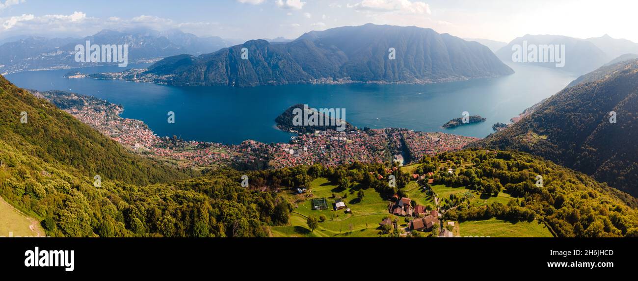 Vue aérienne par drone du lac de Côme depuis Narro, Tremezzina, Côme, Lombardie, les lacs italiens,Italie, Europe Banque D'Images