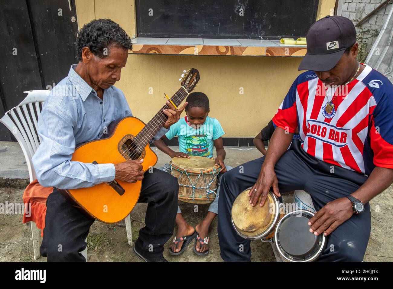 Musiciens afro-équatoriens à Valle del Chota, Equateur, Amérique du Sud Banque D'Images