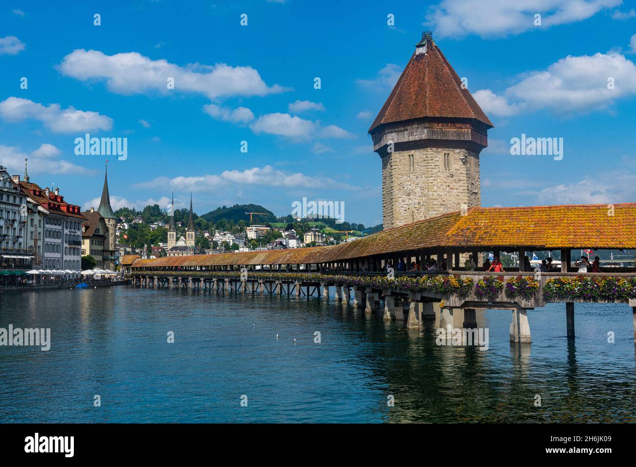 Kapellbrucke (pont de la chapelle, passerelle en bois, Lucerne, Suisse, Europe Banque D'Images