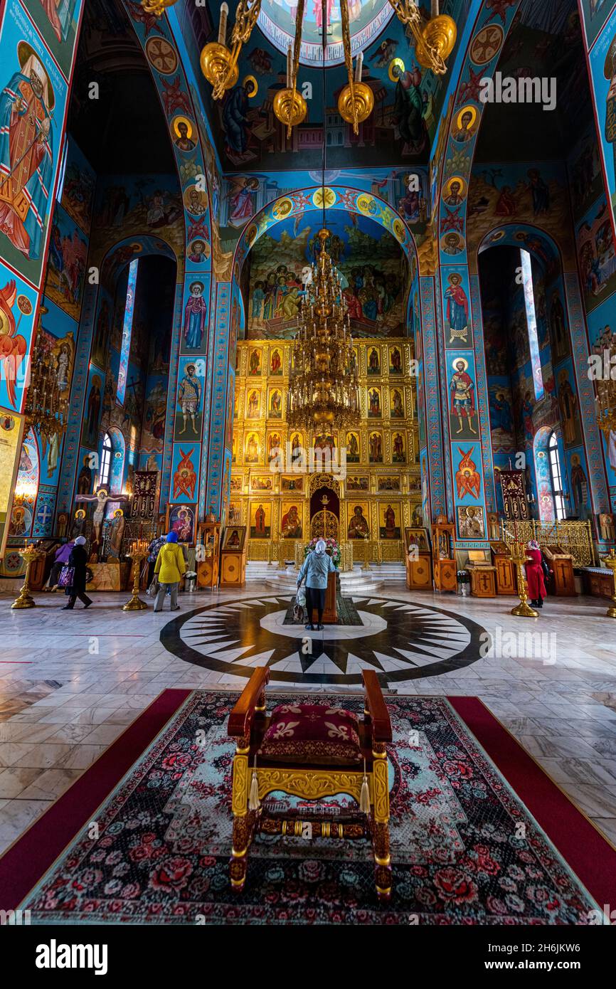 Intérieur de la cathédrale Abakan de la Transfiguration, Abakan, République de Khakassia, Russie, Eurasie Banque D'Images