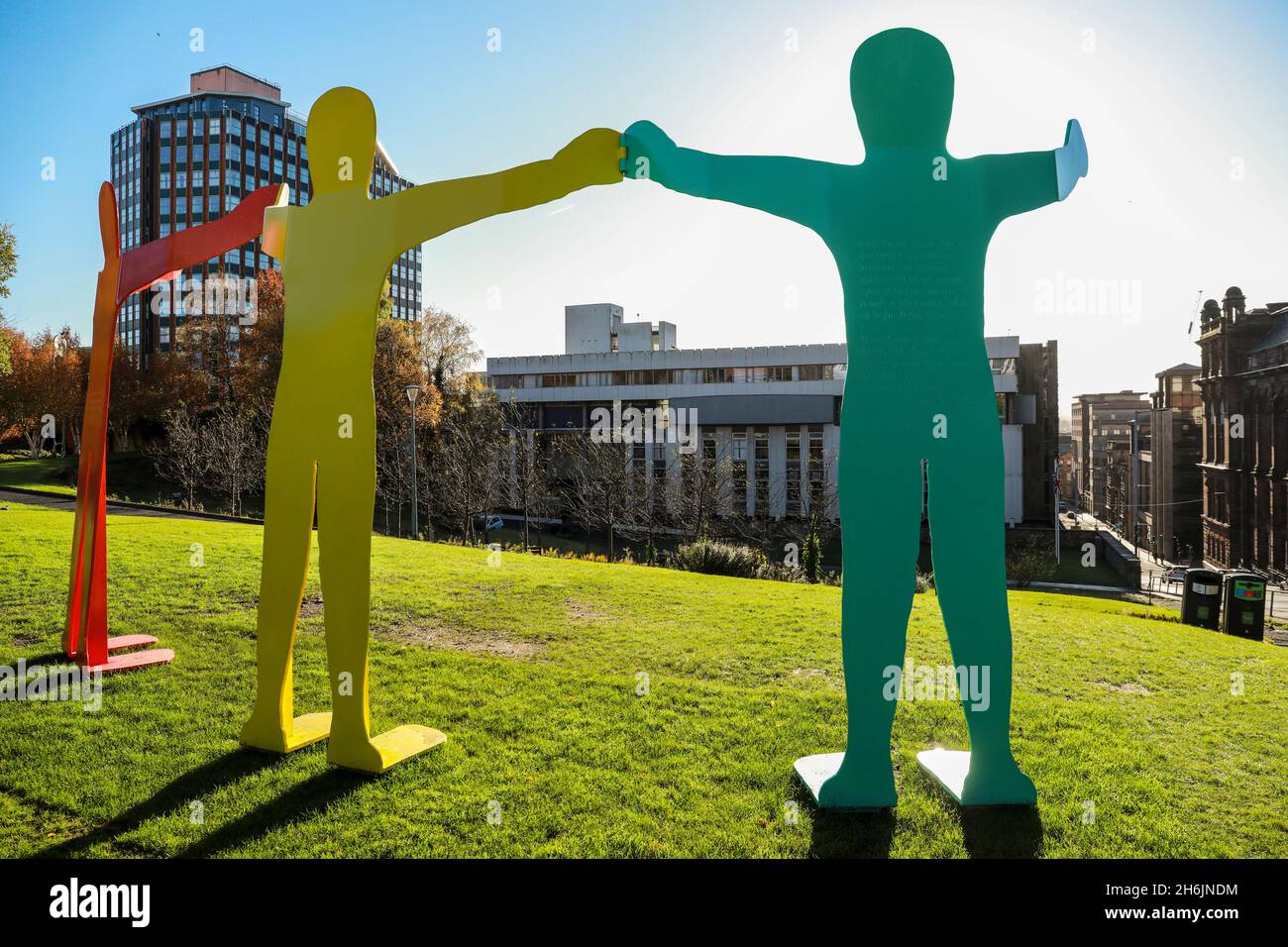 3,5 mètres de haut Hope Triptych, sur le campus de l'Université de Strathclyde à Rottenrow, Glasgow Banque D'Images