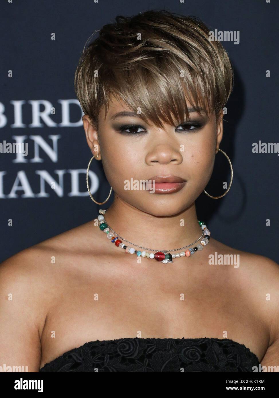 LOS ANGELES, CALIFORNIE, États-Unis - NOVEMBRE 15 : l'actrice Storm Reid portant une robe Prada arrive au 6e prix annuel InStyle 2021 qui s'est tenu au Getty Center le 15 novembre 2021 à Los Angeles, Californie, États-Unis.(Photo de Xavier Collin/image Press Agency/Sipa USA) Banque D'Images