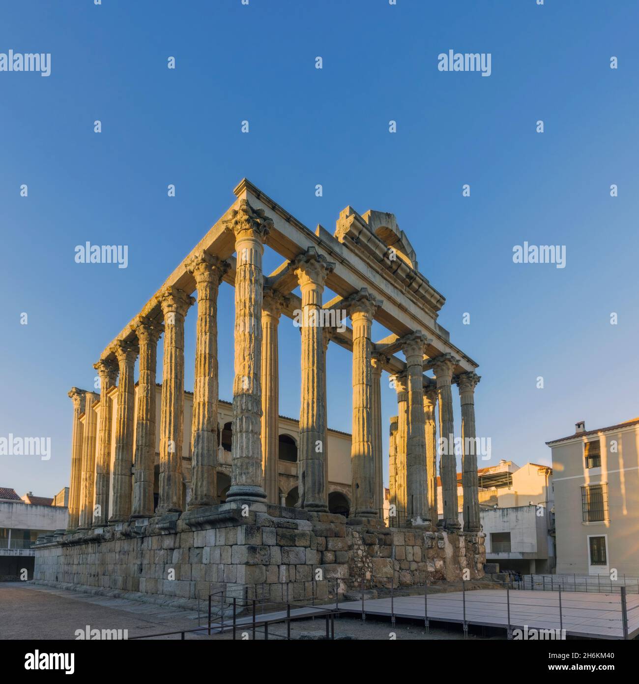 Le temple romain de Diana, construit sous le règne de l'empereur Auguste.Merida, province de Badajoz, Estrémadure, Espagne.L'ensemble archéologique Banque D'Images