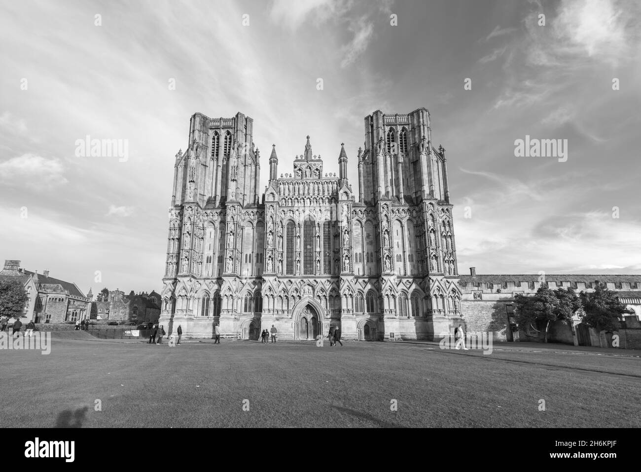 Wells.Somerset.Royaume-Uni.30 octobre 2021.vue du front ouest de la cathédrale de Wells dans le Somerset Banque D'Images