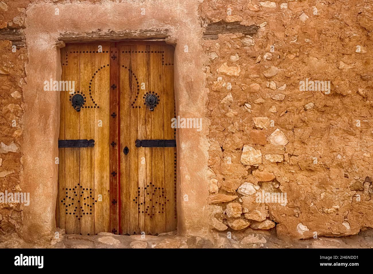 Vue sur l'ancien village abandonné au milieu du désert du Sahara, Tunisie, Afrique Banque D'Images