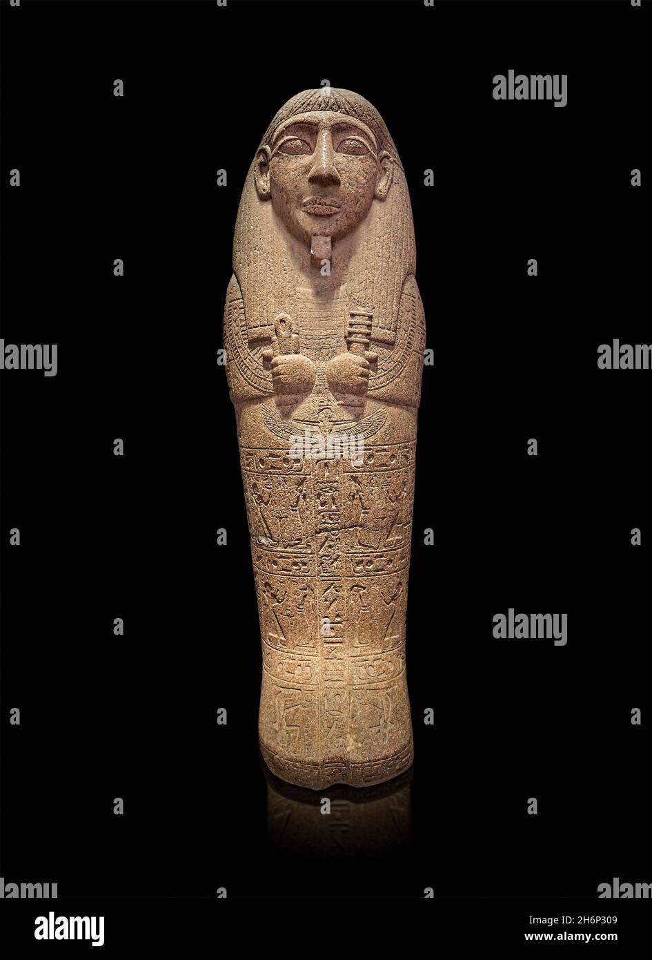 Sarcophage de granit égyptien antique couvercle de selau, vers 1230BC, 19e dynastie, Dra Abu el-Naga Thèbes, Britism Museum EA78.Sarcophage en granit rouge l Banque D'Images