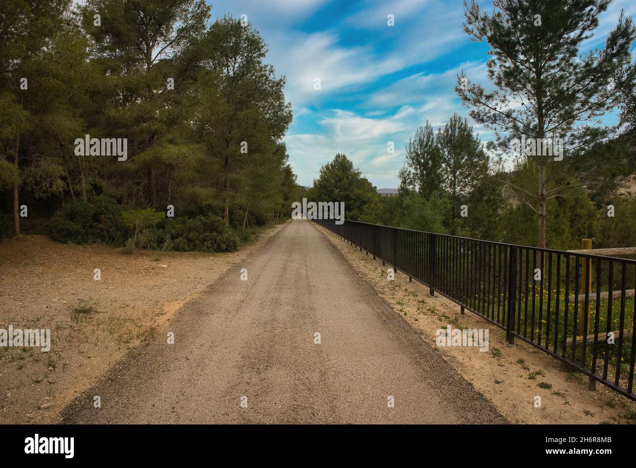 Paysage le long de la voie verte de l'ebro dans la province de Tarragone, Espagne Banque D'Images