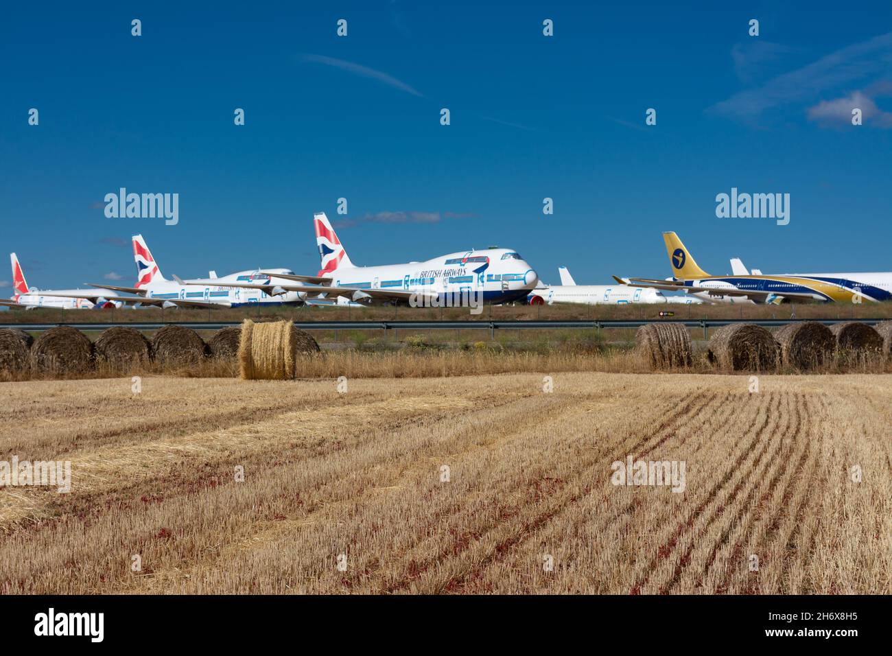 Caude, Teruel, Espagne.13 juillet 2021 - Aérodrome de Teruel le plus grand centre d'entretien, de stockage et de recyclage d'avions en Europe.Champs Banque D'Images