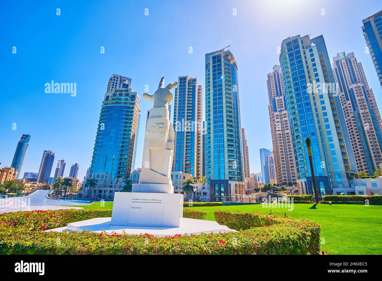 DUBAÏ, Émirats Arabes Unis - 3 MARS 2020 : le centre-ville de Dubaï est situé dans l'un des quartiers les plus attrayants de la ville, avec les sites les plus connus du monde et aussi des sites de Wery ex Banque D'Images