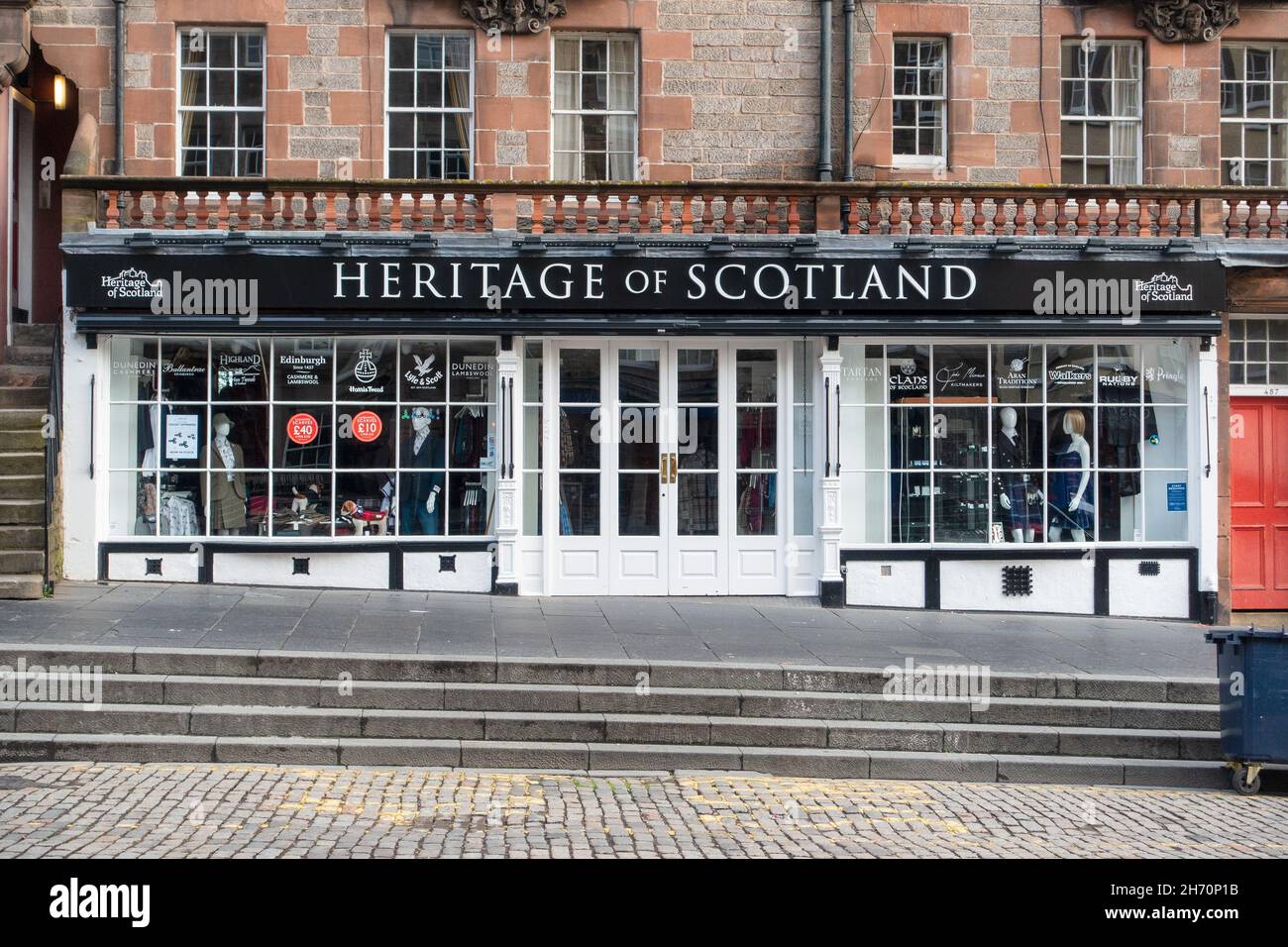 Heritage of Scotland Gift Clothing souvenir Shop Lawnmarket Edinburgh Scottish Kilt Shop Banque D'Images