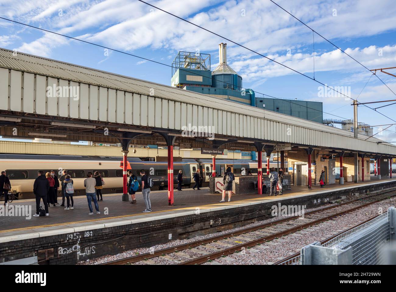 La gare de Warrington Bank Quay, qui sera redéveloppée dans le cadre d'une nouvelle ligne vers Marsden et Leeds via Manchester. Banque D'Images