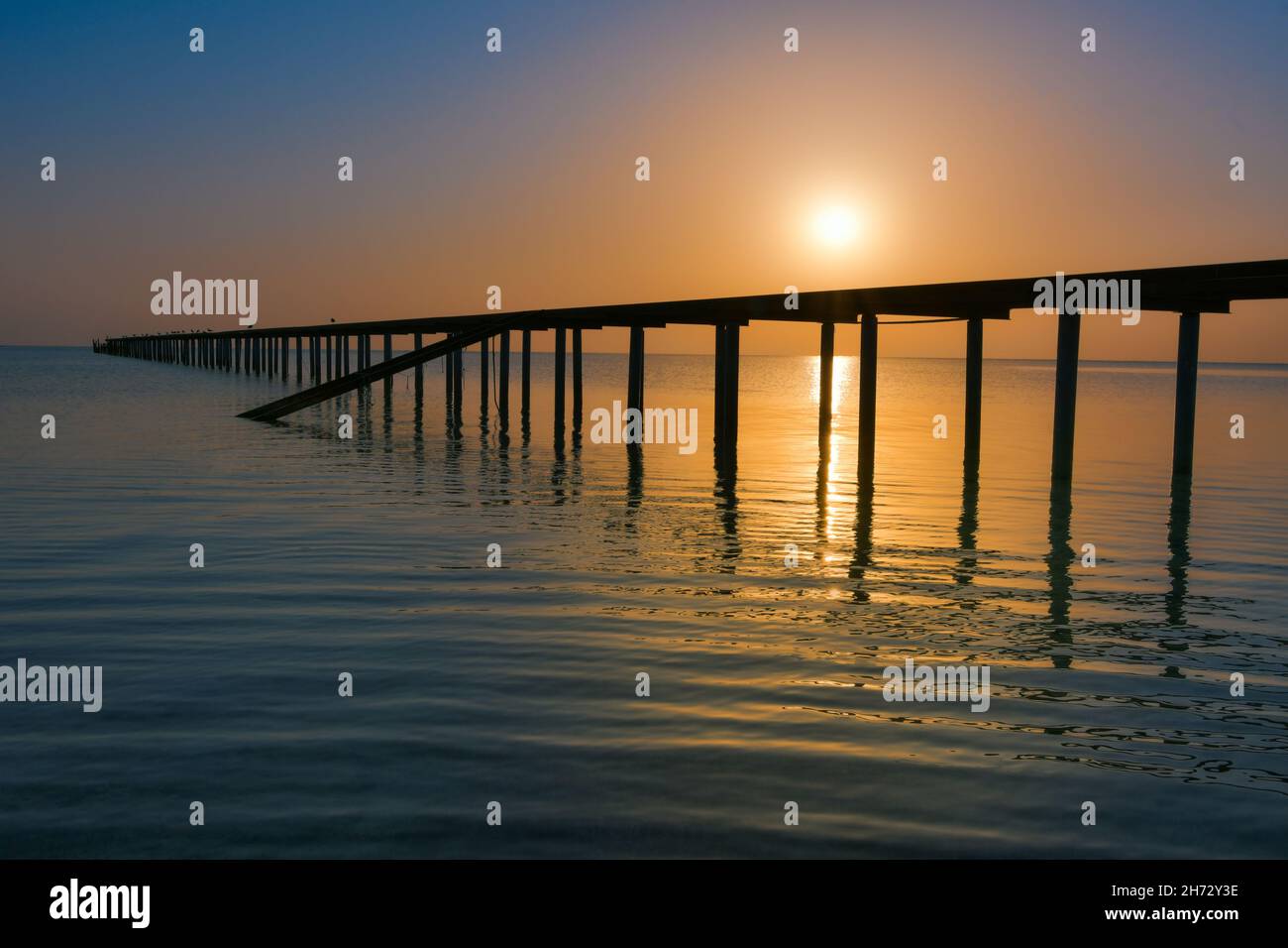 Old rusty pier Banque D'Images