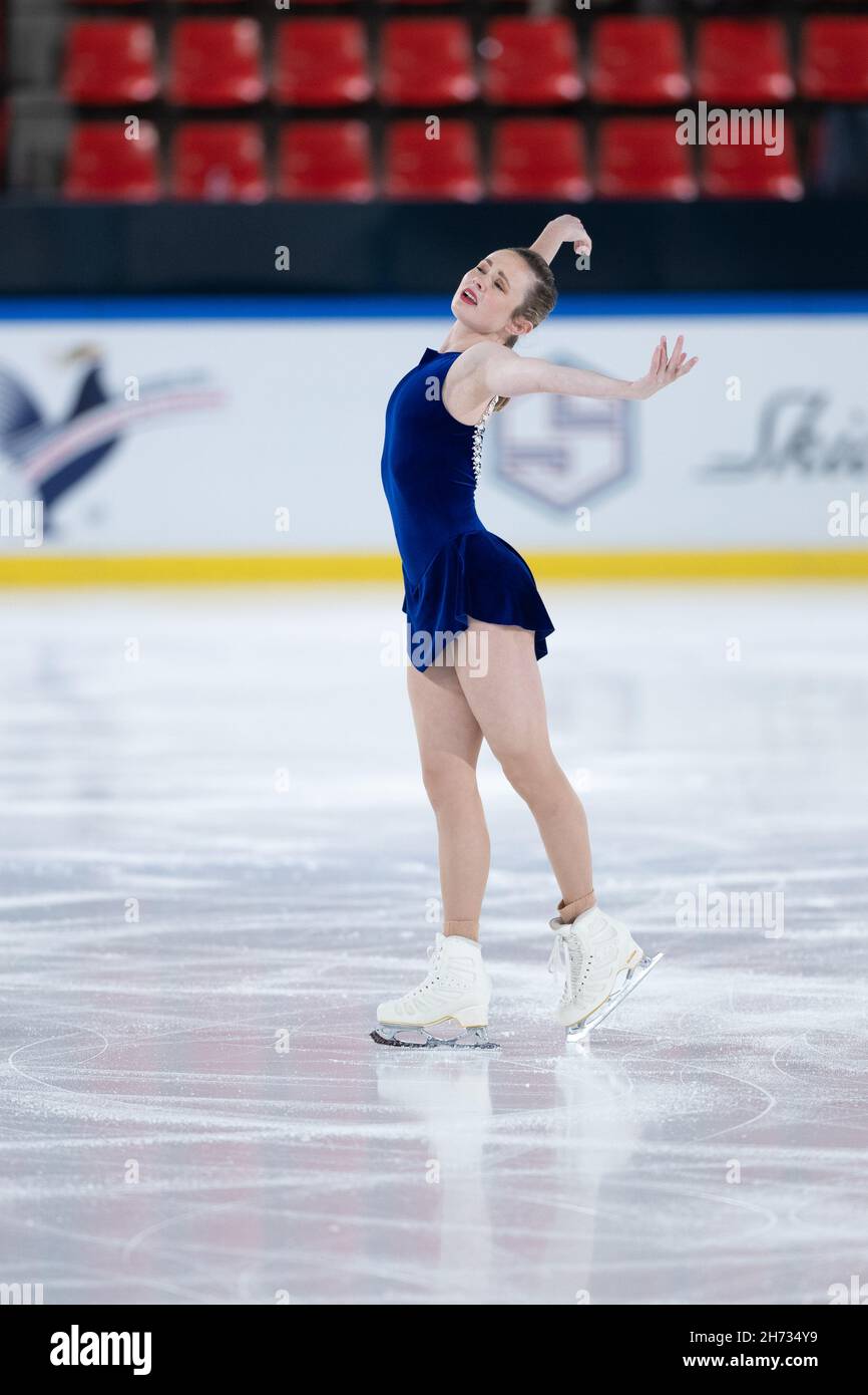 Grenoble, France.19 novembre 2021.Mariah Bell, des États-Unis d'Amérique, participe au programme femmes Short du Grand Prix de patinage artistique de l'UIP - internationaux de France à Patinoire Polesud à Grenoble, France le 19 novembre 2021 crédit: Kathleen Michel/Alamy Live News Banque D'Images