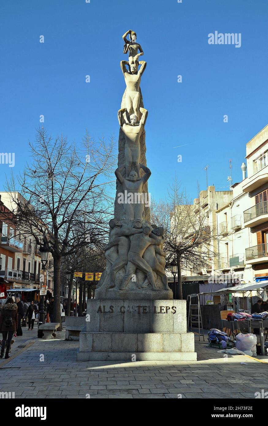 Monument aux Castellers de Vilafranca del Panadés de la région Alto Panades province de Barcelone, Catalogne, Espagne Banque D'Images