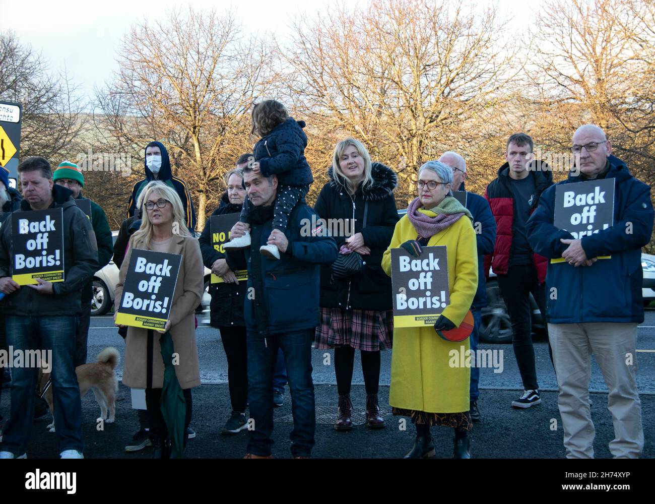 Les communautés frontalières contre les manifestations en faveur du Brexit. Banque D'Images