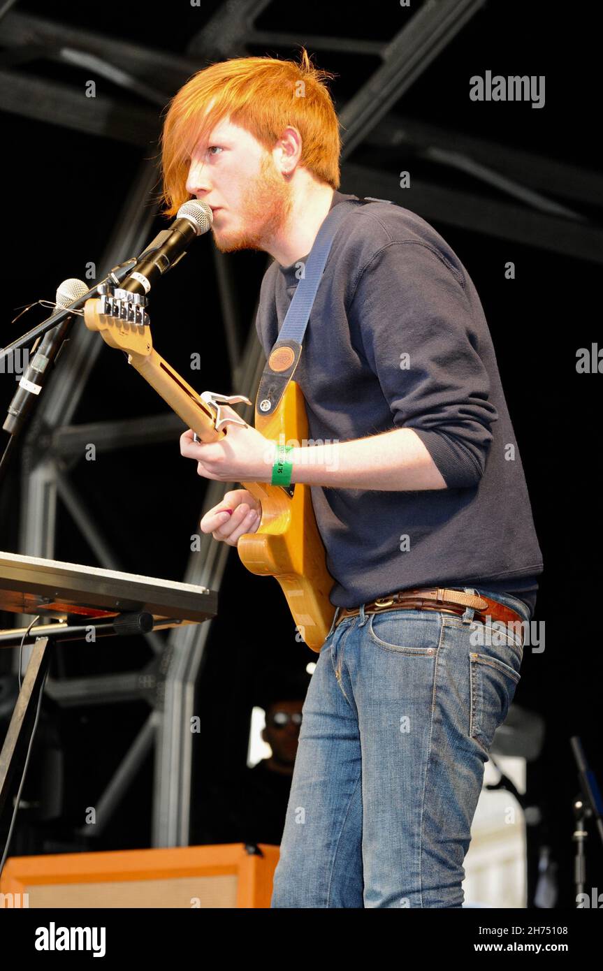 Two Door Cinema Club, concert de la St Patrick, Trafalgar Square, Londres.ROYAUME-UNI Banque D'Images