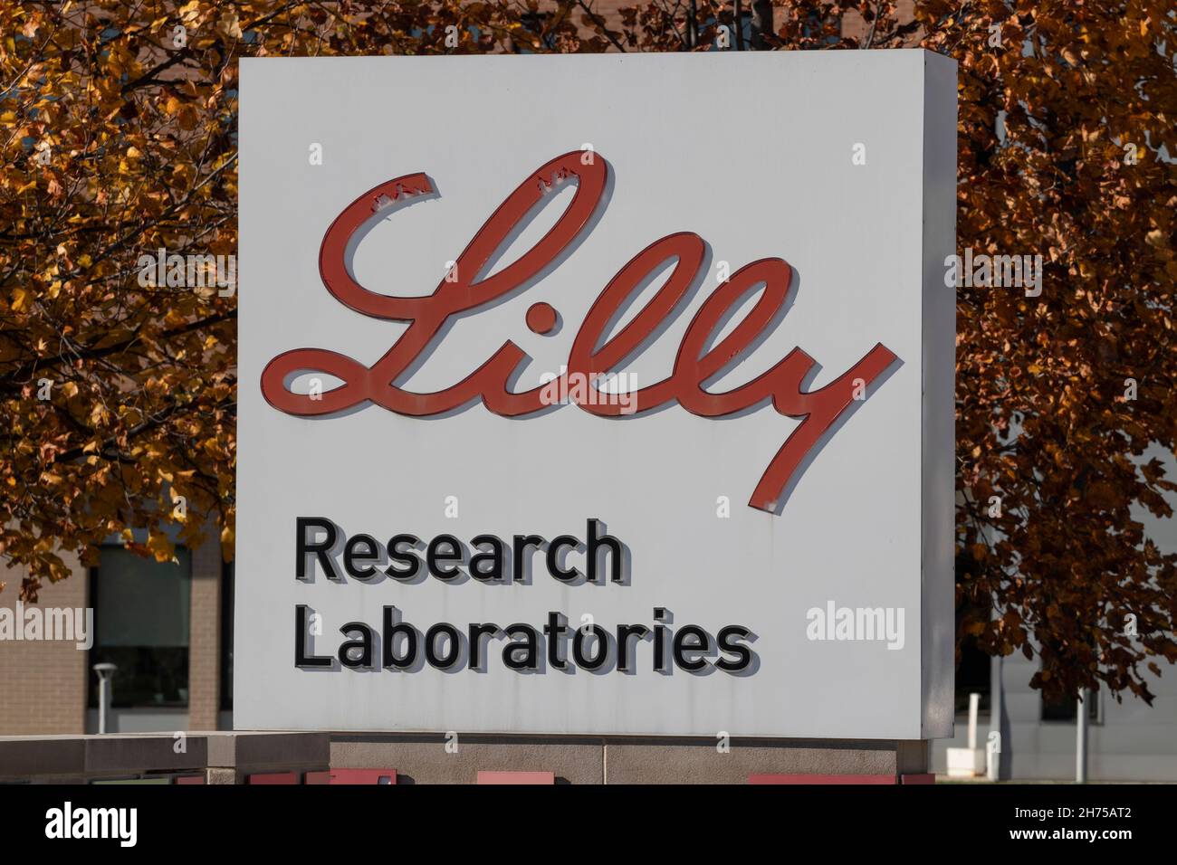 Indianapolis - Circa novembre 2021: Eli Lilly et le siège mondial de la compagnie.Lilly fabrique des médicaments et des produits pharmaceutiques. Banque D'Images