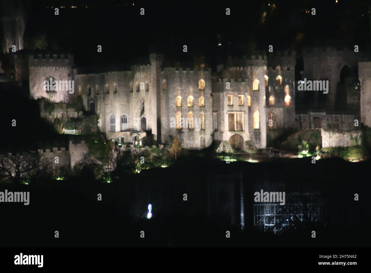 Château de Gwrych, Abergele Conwy.Je suis une célébrité du château de Gwych illuminé la nuit Banque D'Images