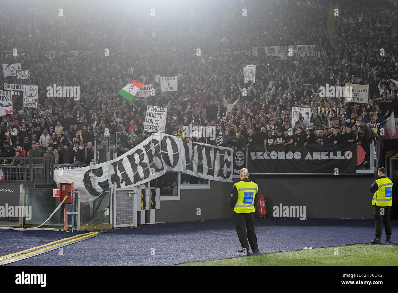 Rome, Italie, 2 novembre 2021 les supporters de Juventus au Latium contre Juventus série A League Credit:Roberto Ramaccia/Alay Live News Banque D'Images