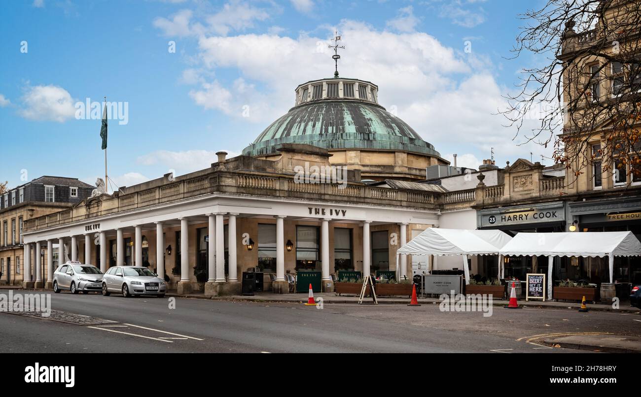 Le restaurant Ivy à Rotunda Terrace à Cheltenham Gloucestershire, Royaume-Uni, le 16 novembre 2021 Banque D'Images