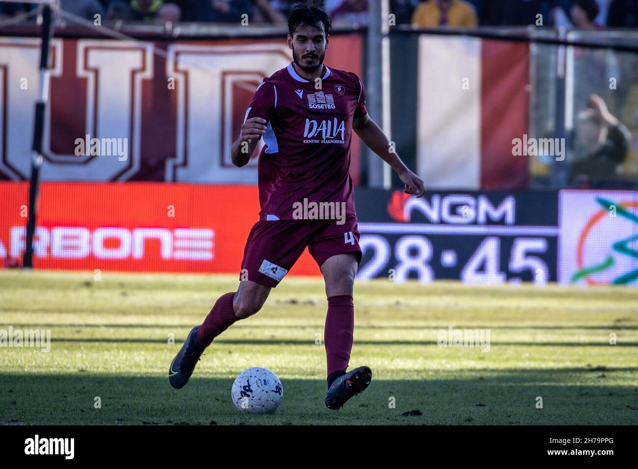 Stadio Oreste Granillo, Reggio Calabria, Italie, 21 novembre 2021,Stavropoulos Dimitrios (Reggina) portrait pendant Reggina 1914 vs US Cremonese - Ligue italienne de championnat de football BKT Banque D'Images