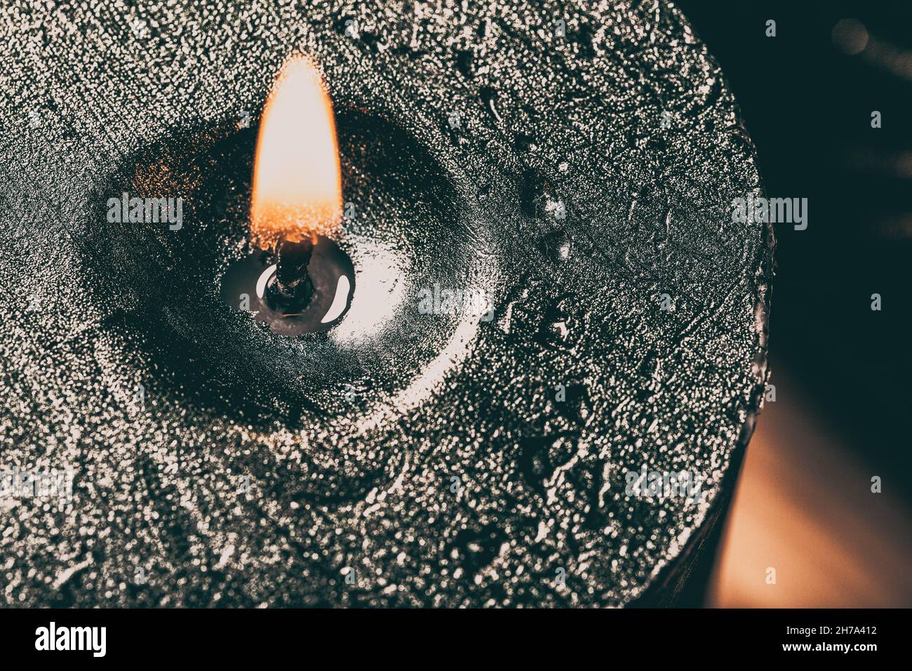 Vert bougie de Noël concept d'hygge Banque D'Images