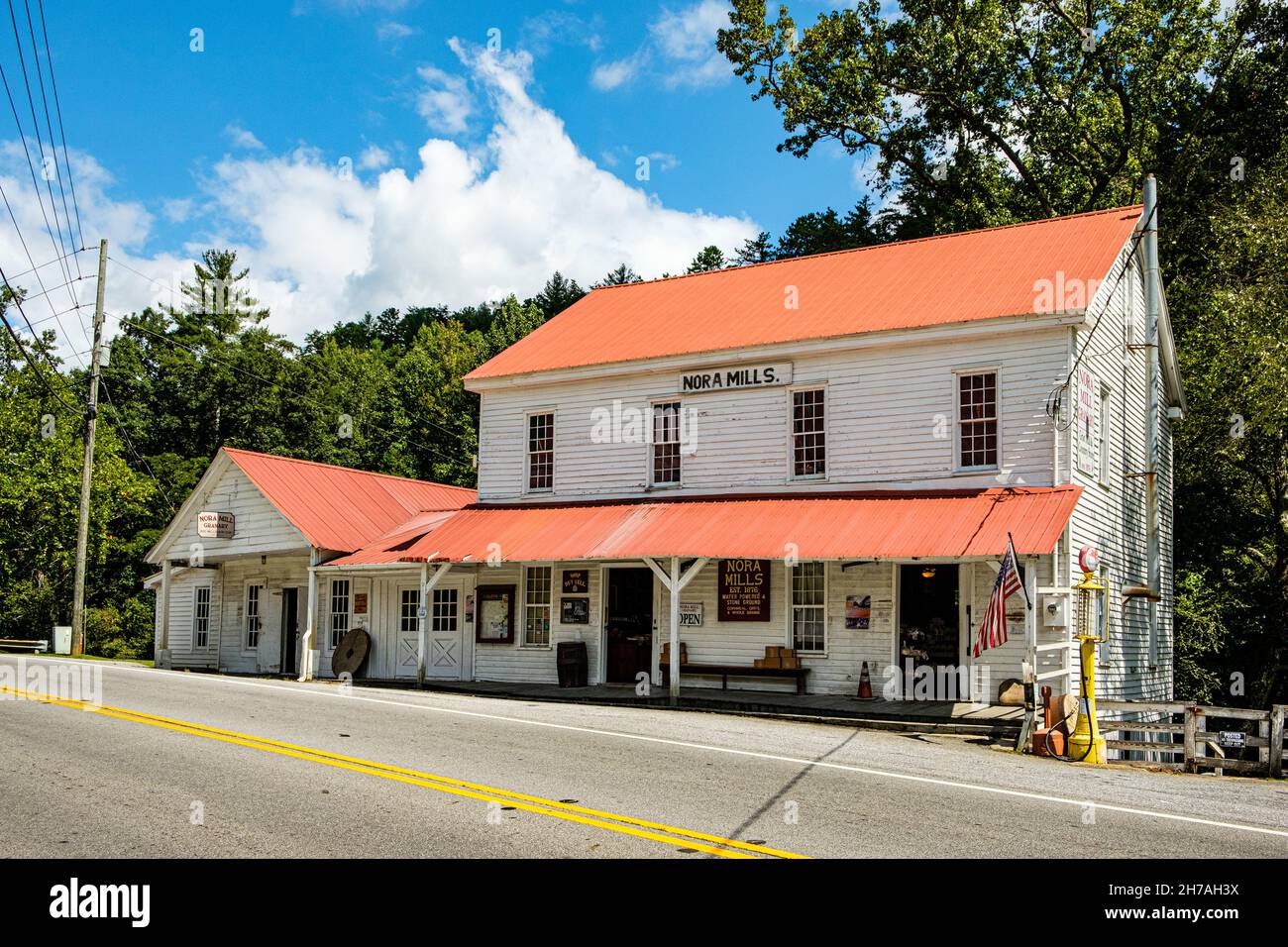 Nora Mill Granary, South main Street, Helen, Géorgie Banque D'Images