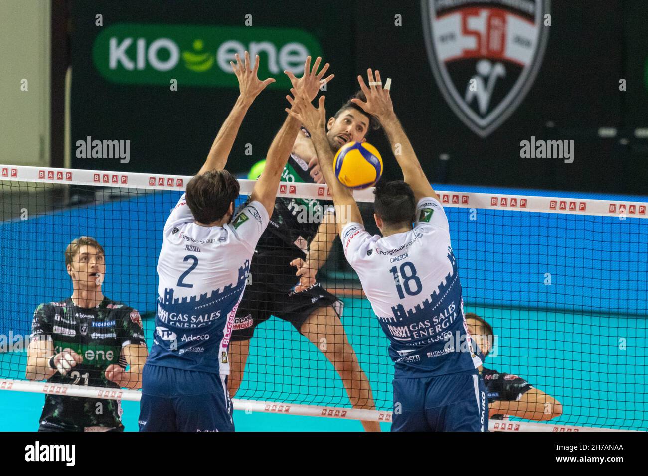 Padoue, Italie.21 novembre 2021.Pic de Marko Vitelli pendant Kione Padova vs ventes de gaz BluEnergy Piacenza, Volleyball Italien Serie A Men SuperLeague Championship à Padova, Italie, novembre 21 2021 crédit: Independent photo Agency/Alay Live News Banque D'Images