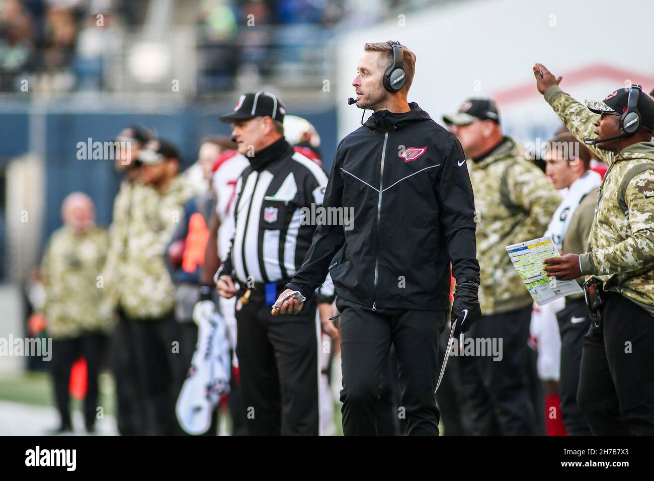 21 novembre 2021 : l'entraîneur-chef des Arizona Cardinals Kliff Kingsbury lors d'un match entre les Arizona Cardinals et les Seattle Seahawks au Lumen Field à Seattle, WA.Les cardinaux ont gagné 23-13.Sean Brown/(photo de Sean Brown/CSM/Sipa USA) Banque D'Images