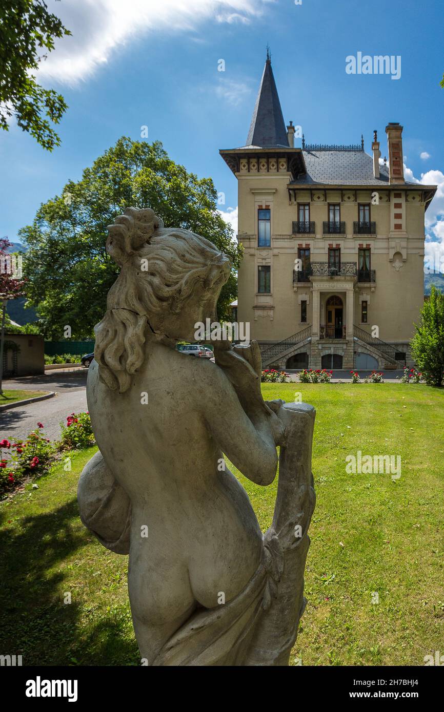 ALPES DE HAUTE-PROVENCE, VALLÉE D'UBAYE, VILLAGE DE JAUSIERS, VILLA MORELIA , CHÂTEAU HOTEL RESTAURANT GASTRONOMIE ???? Banque D'Images