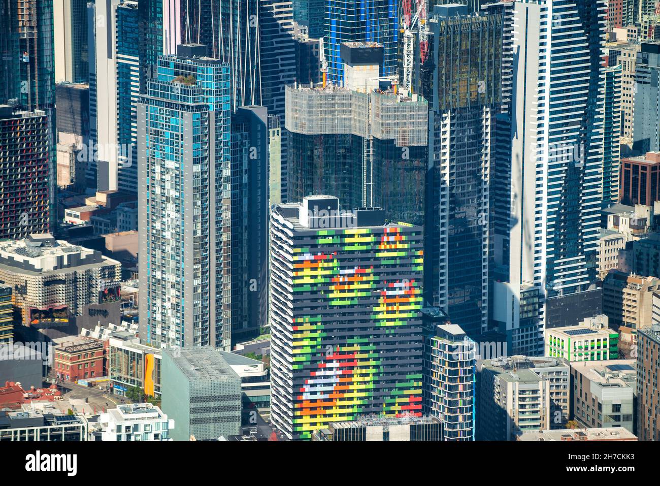 MELBOURNE, AUSTRALIE - 6 SEPTEMBRE 2018 : vue aérienne sur les gratte-ciel du centre-ville de Melbourne par une belle journée ensoleillée Banque D'Images