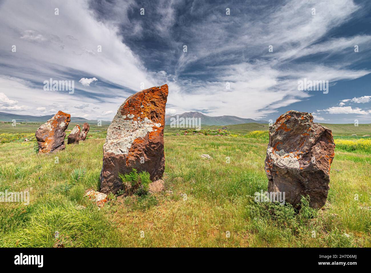 Carahunge ou Armenian Stonehenge - un site archéologique avec un objectif obscur et mystique dans les temps anciens. Banque D'Images