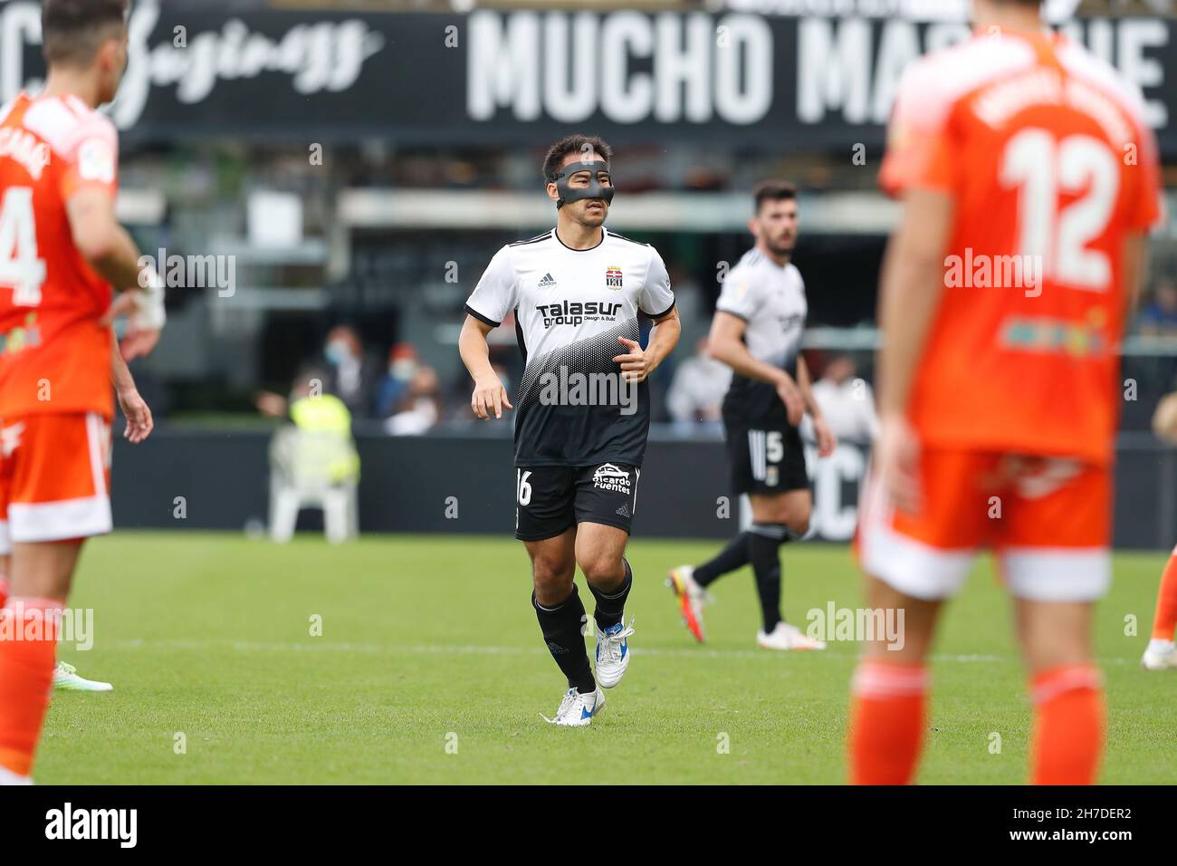 Shinji Okazaki (Carthagène), 21 NOVEMBRE 2021 - football : Espagnol 'la Liga Smartbank' match entre le FC Cartagena 1-0 Burgos CF à l'Estadio Municipal Cartagonova à Cartagena, Espagne.(Photo de Mutsu Kawamori/AFLO) Banque D'Images