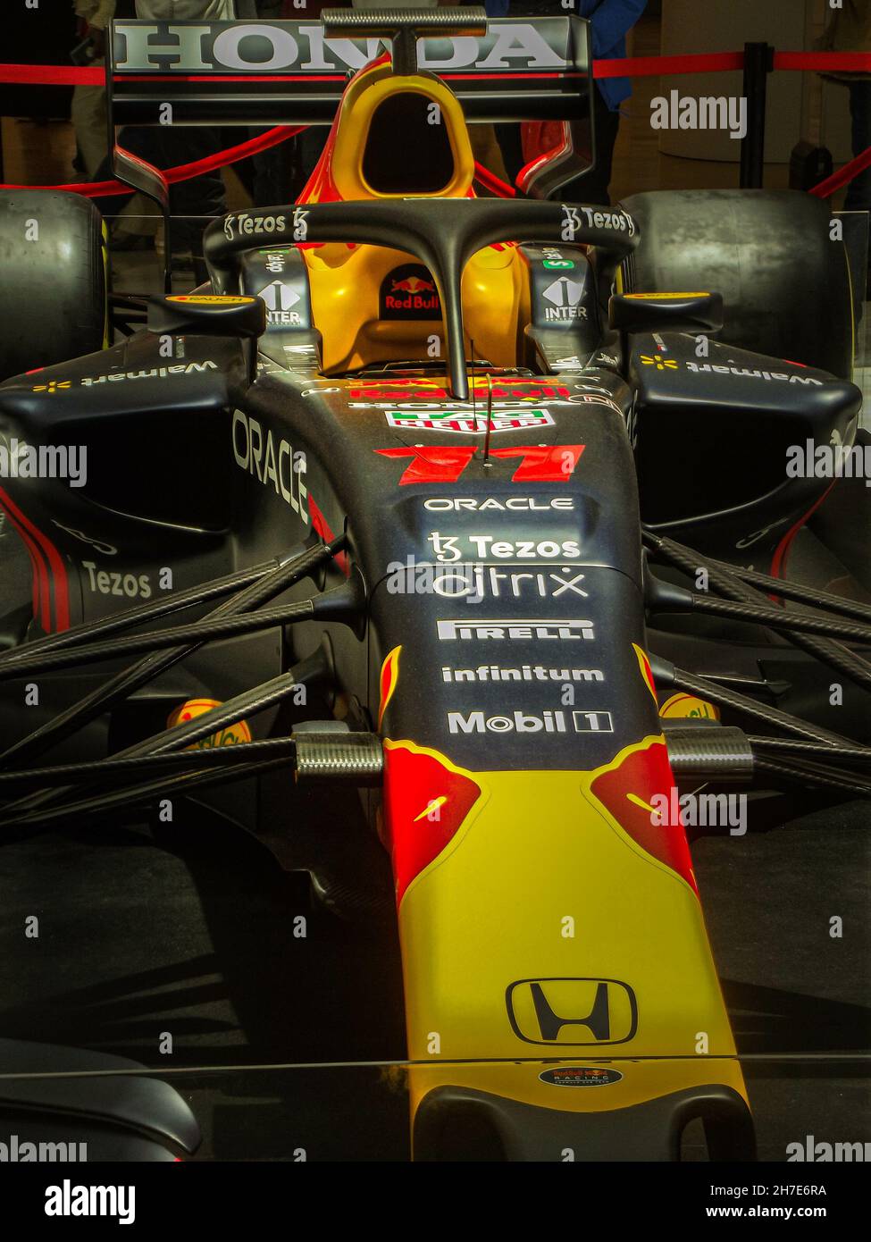 MEXICO, MEXIQUE - 15 septembre 2021 : une voiture de course RedBull F1 présentée à Plaza Carso, Mexique Banque D'Images