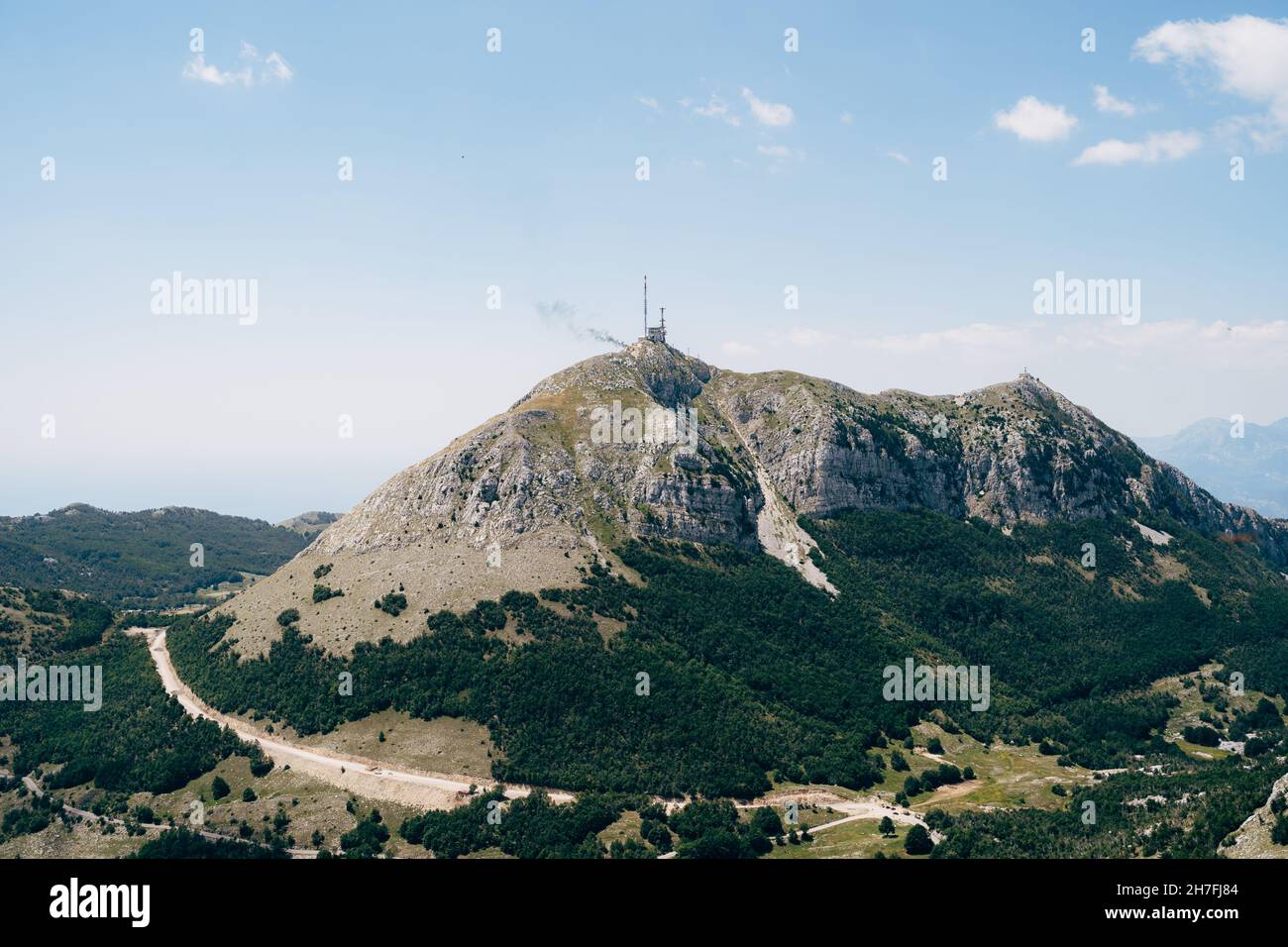 Tour téléphonique au sommet du mont Lovcen Banque D'Images