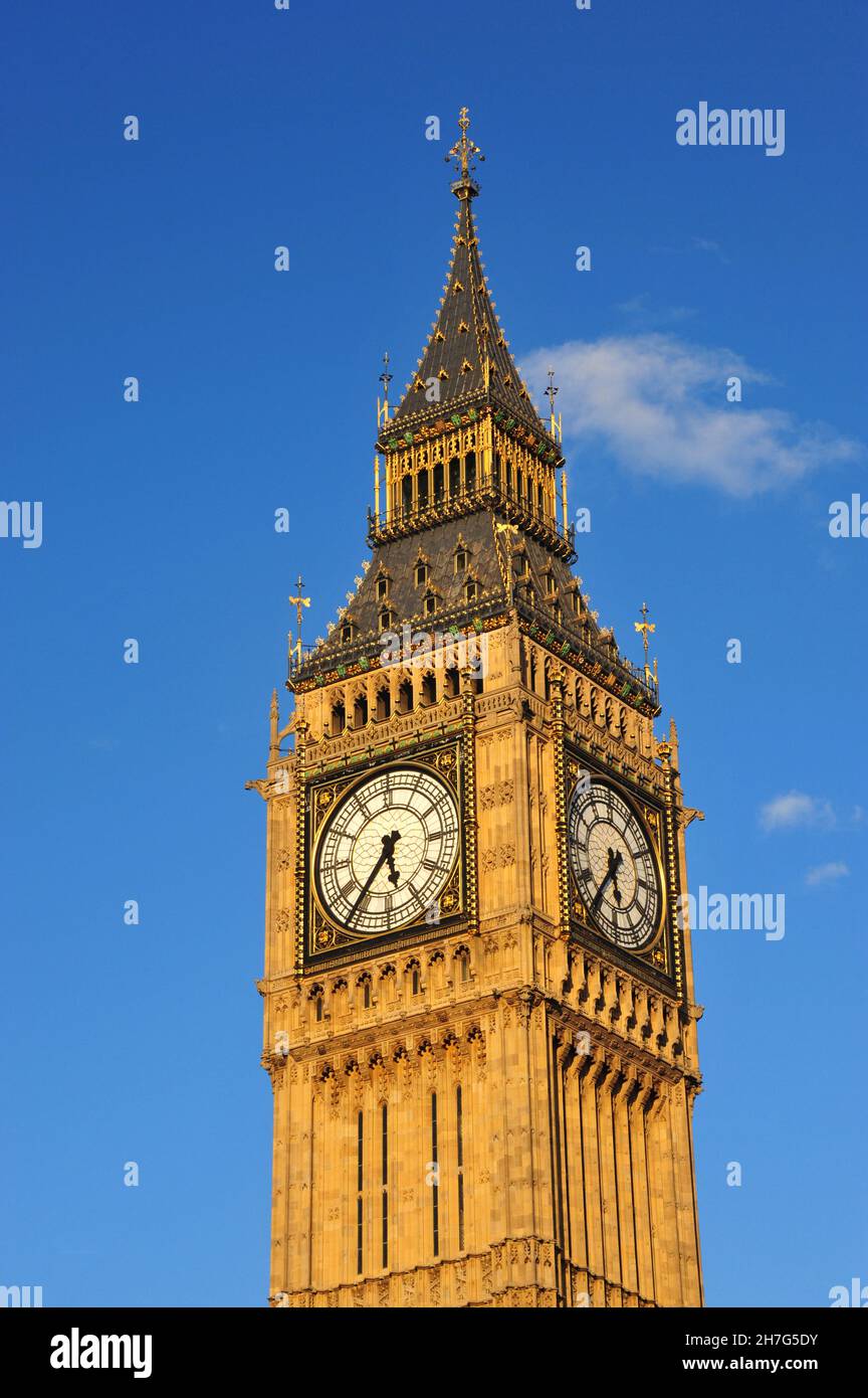 GRANDE-BRETAGNE.LONDRES.QUARTIER DE WESTMINSTER.PARLEMENT.BIG BEN EST EN FAIT LE NOM DE LA CLOCHE FAITE EN 1858 QUI SONNE TOUTES LES HEURES.L'HORLOGE DU Banque D'Images