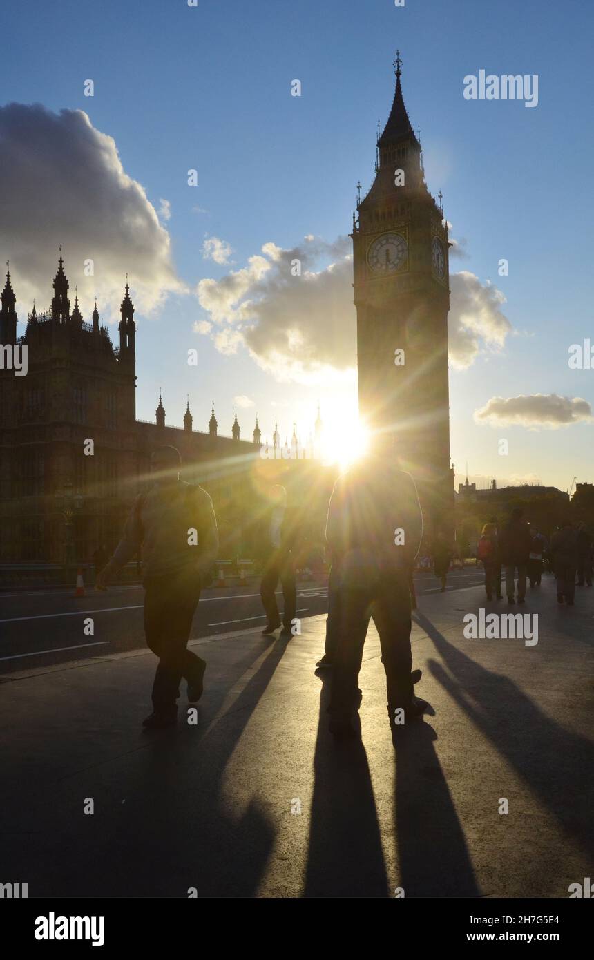 GRANDE-BRETAGNE.LONDRES.QUARTIER DE WESTMINSTER.PARLEMENT.BIG BEN EST EN FAIT LE NOM DE LA CLOCHE FAITE EN 1858 QUI SONNE TOUTES LES HEURES.L'HORLOGE DU Banque D'Images