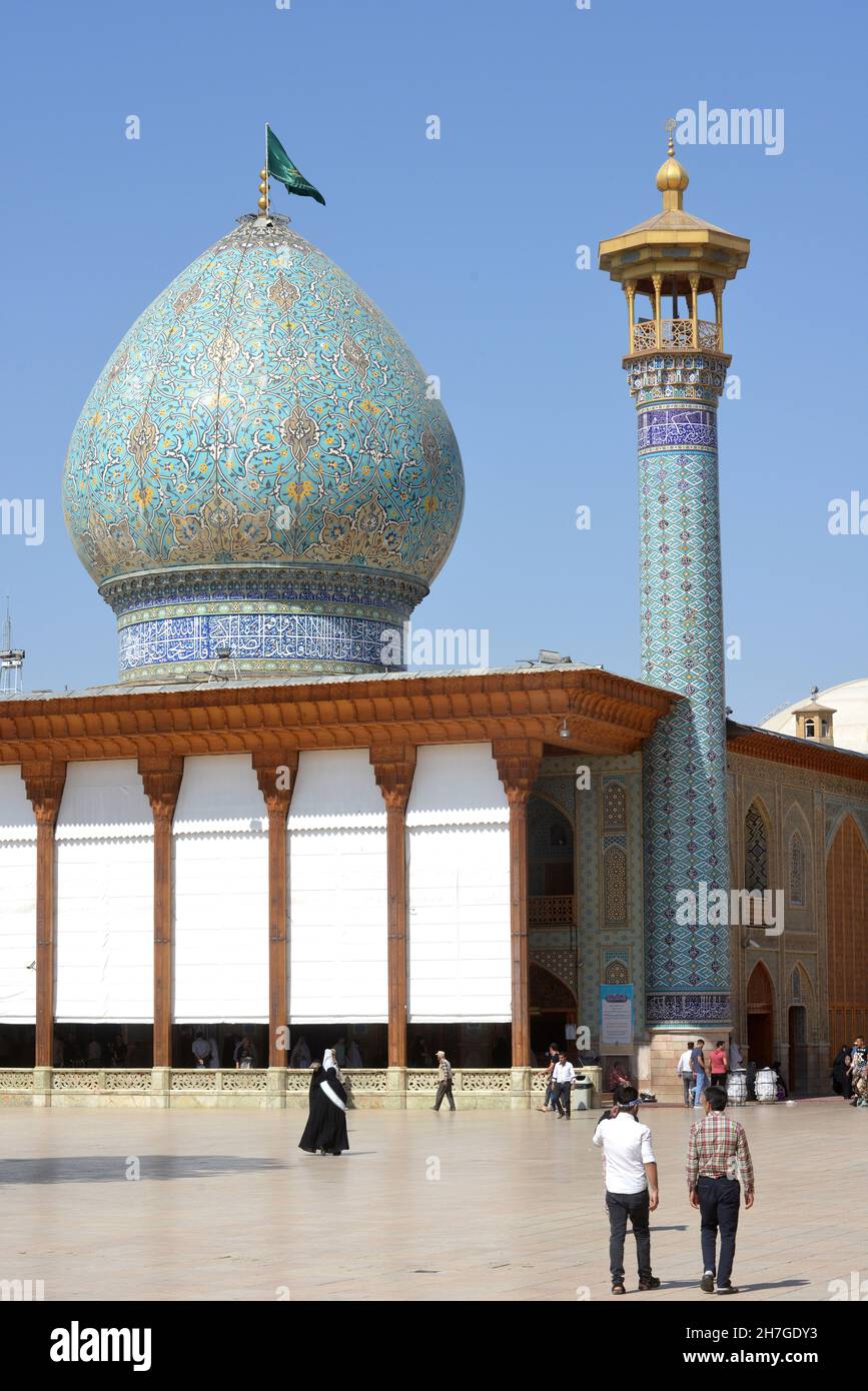IRAN.SHIRAZ.MOSQUÉE DU SHAH CHERAGH UNE DTOMB DES DEUX FRÈRES DE L'ÉMAM REZA, HUIT ÉMAM DE SHIA. Banque D'Images