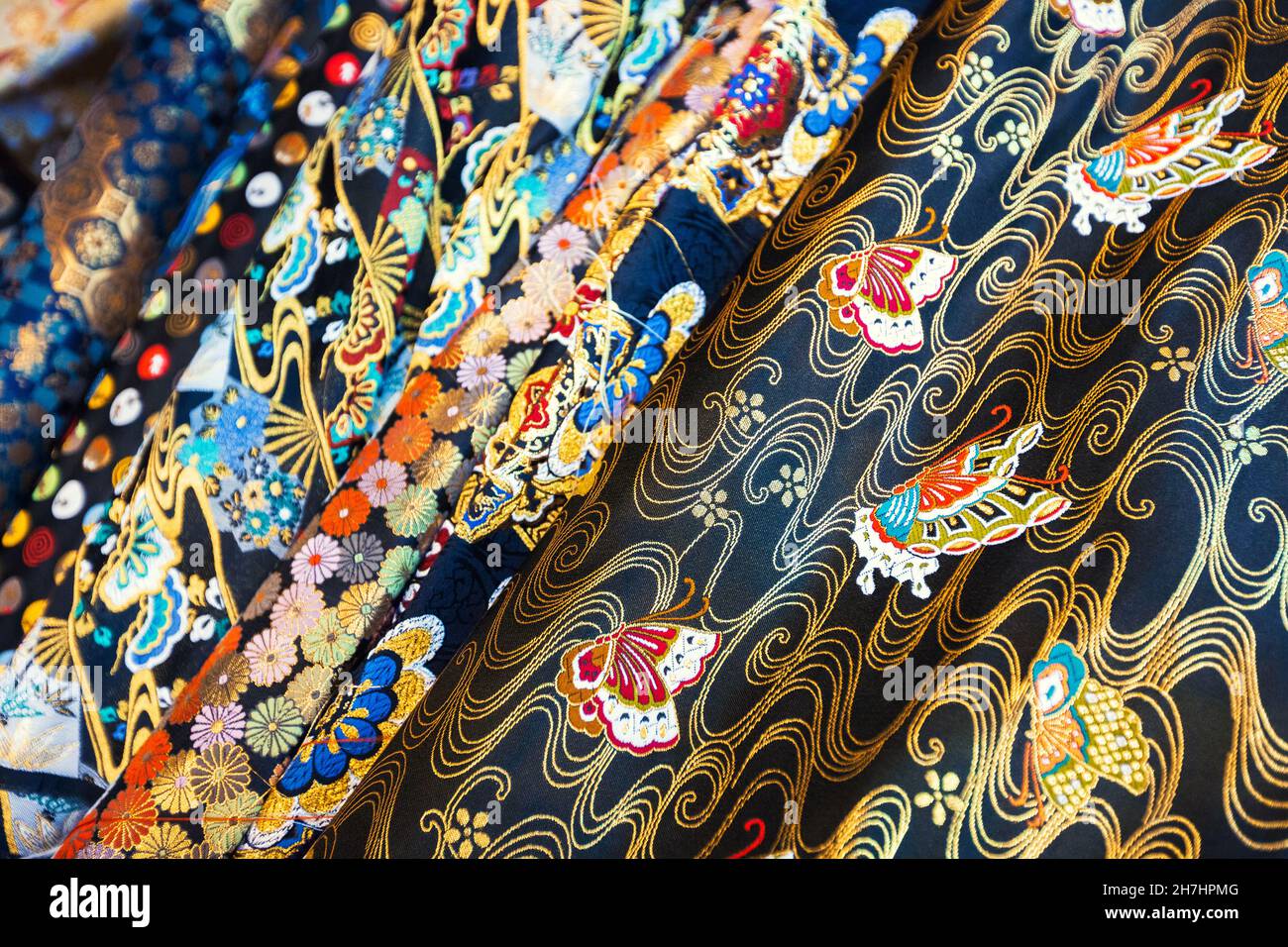 Close-up de kimono pour vendre à un marché dans la ville de Kyoto, Japon Banque D'Images