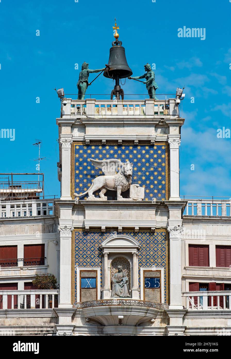 Tour de éclusage de Saint-Marc (Torre dell'Orologio), Piazza San Marco, Venise, Italie Banque D'Images