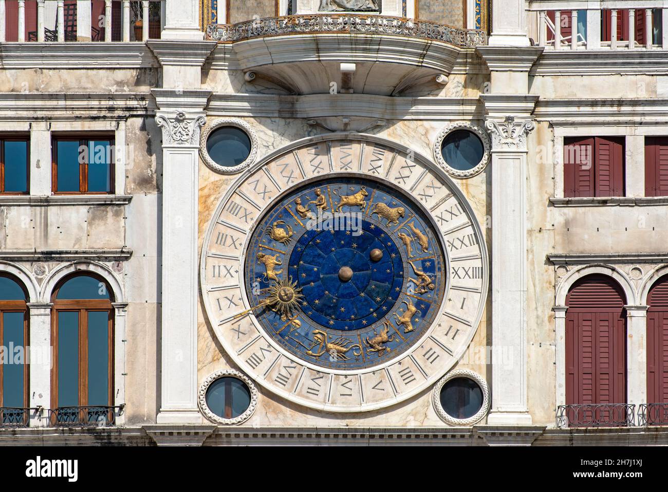 Tour de éclusage de Saint-Marc (Torre dell'Orologio), Piazza San Marco, Venise, Italie Banque D'Images
